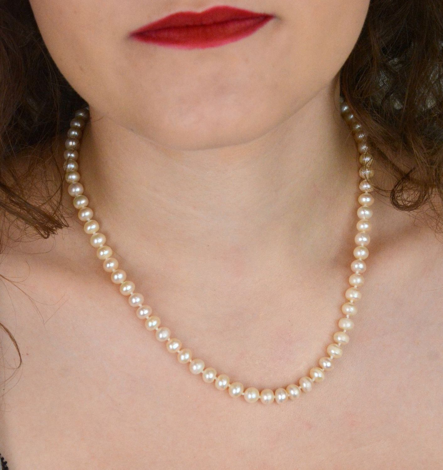 Naszyjnik z białych pereł naturalnych 6 mm  50 cm  Supełkowanie  Srebro 925hh.jpg